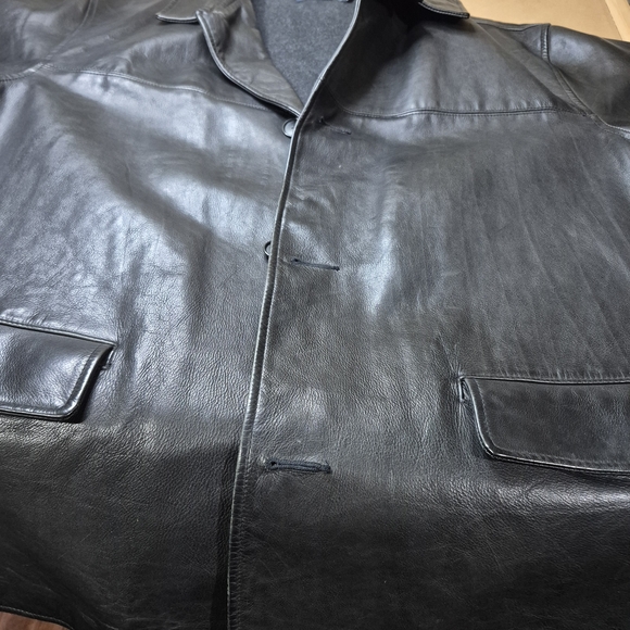 Polo by Ralph Lauren Black Leather Button Up Coat - Picture 11 of 16